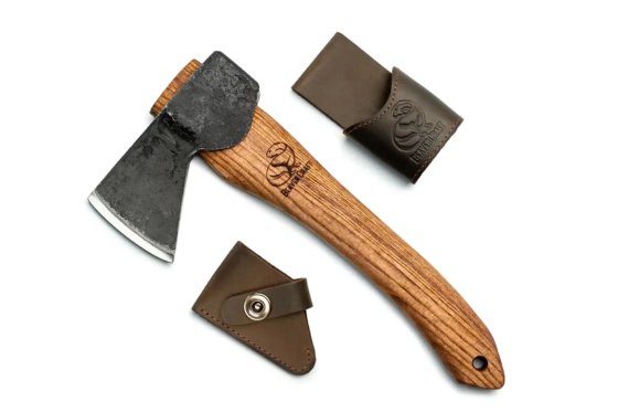Hacha compacta BeaverCraft para tallado en madera AX1