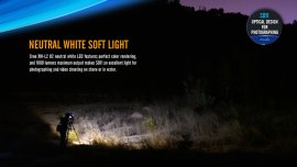 Linterna LED de buceo Fenix SD11
