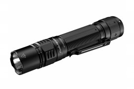 Linterna táctica Fenix PD36R PRO