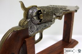 Réplica Colt Navy 1851 – latón 3