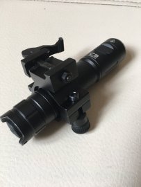 Opinión: Montaje Weaver para iluminador - 1