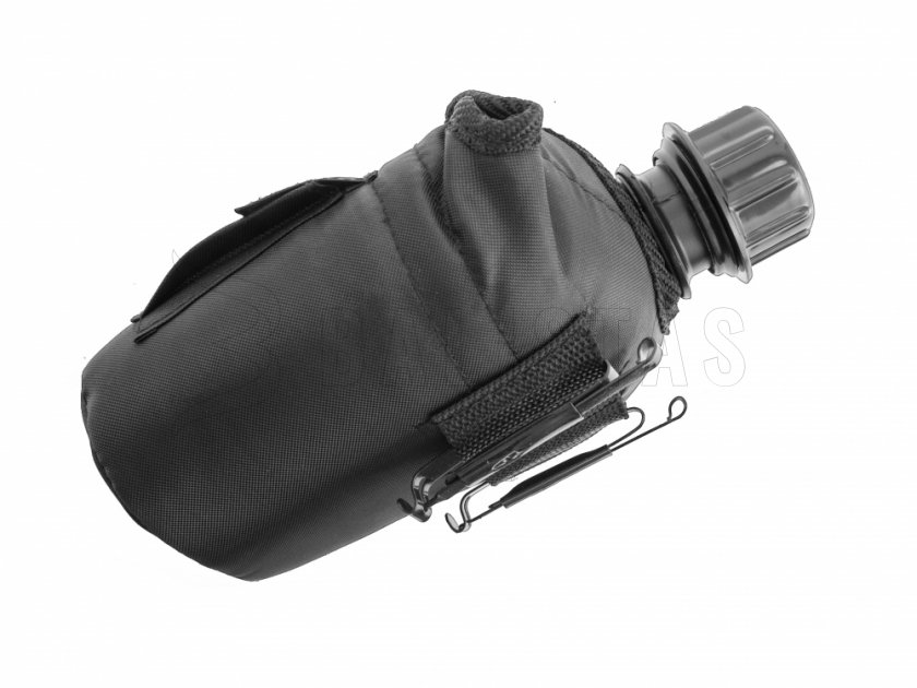 Cantimplora en funda MFH negra