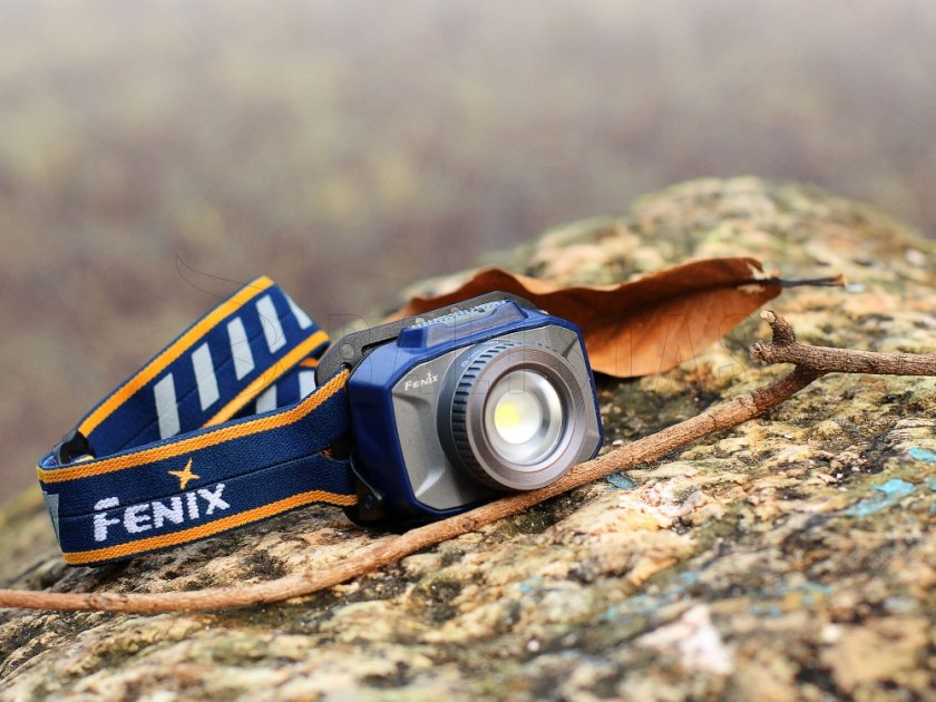Linterna frontal Fenix HL40R LED gris