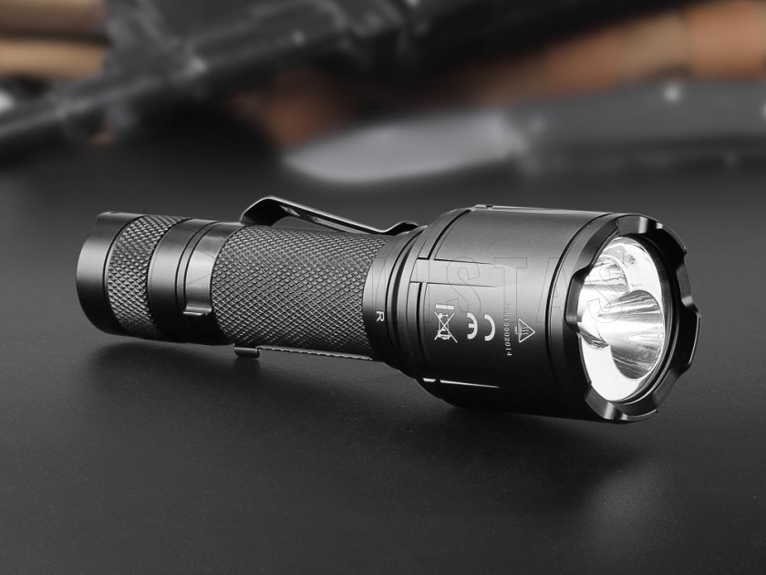 Linterna LED Fenix TK25 Roja