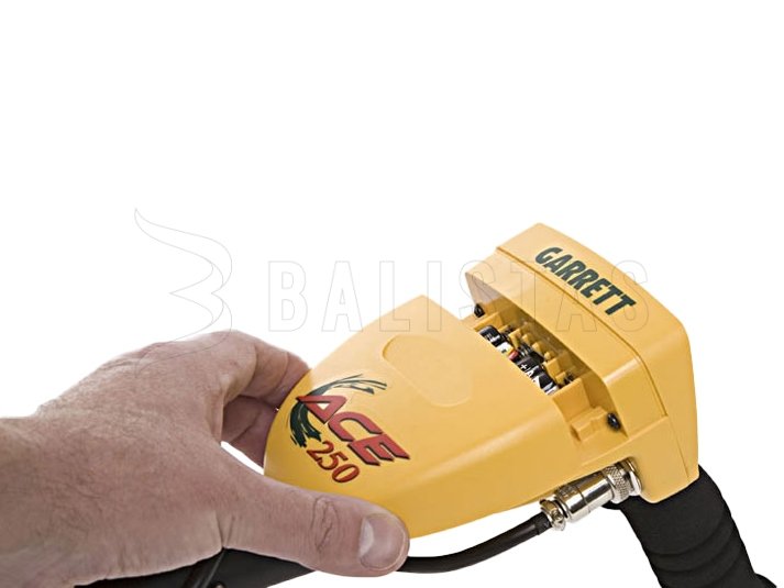 Detector de metales Garrett ACE 250