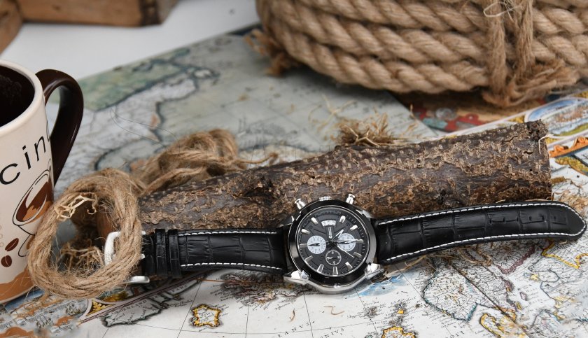 Reloj Chrono Black Compass