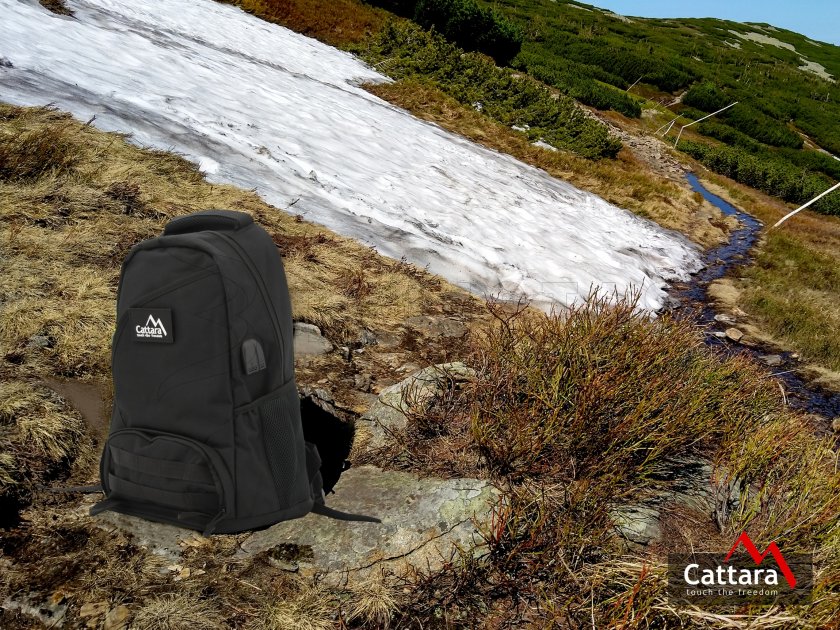 Mochila Cattara 30l NEGRA WIN
