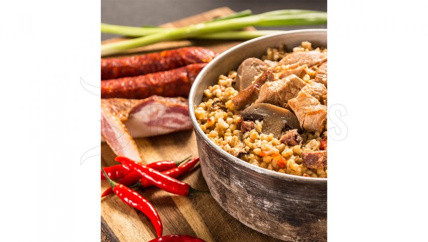 Olla picante con bulgur Menú Aventura