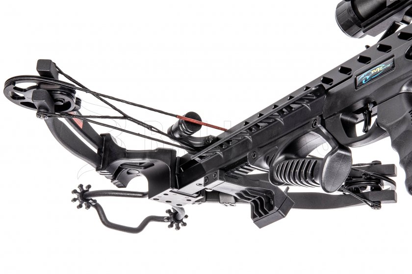 Ballesta Mankung Frost Wolf 175lb negra