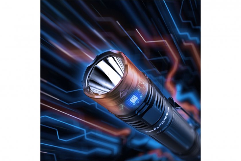 Linterna táctica Fenix PD36R PRO