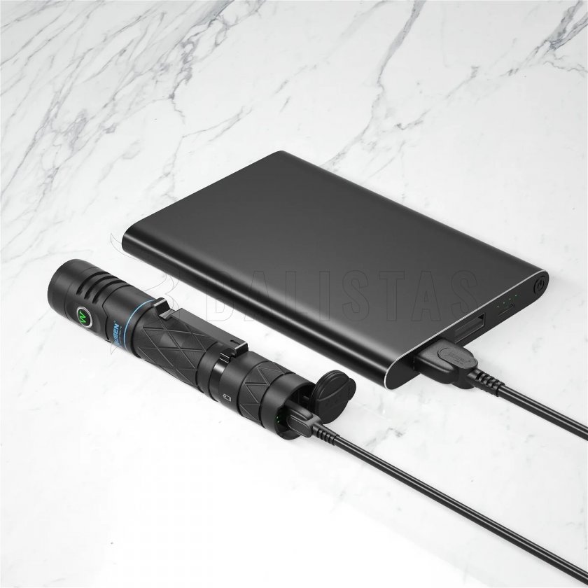 Linterna Wuben E12R negra