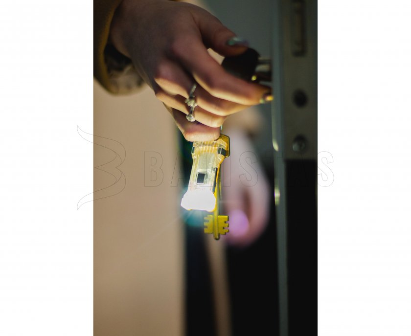 Llavero Armytek Zippy Yellow