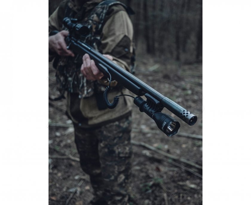 Montaje magnético para arma para linternas Armytek AWM-03