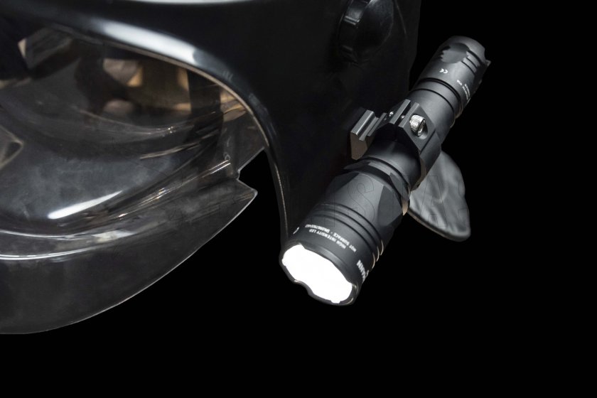 Soporte de casco para luces Armytek AHM-01