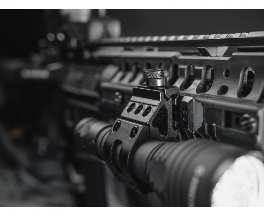 Soporte para linternas Armytek AWM-06