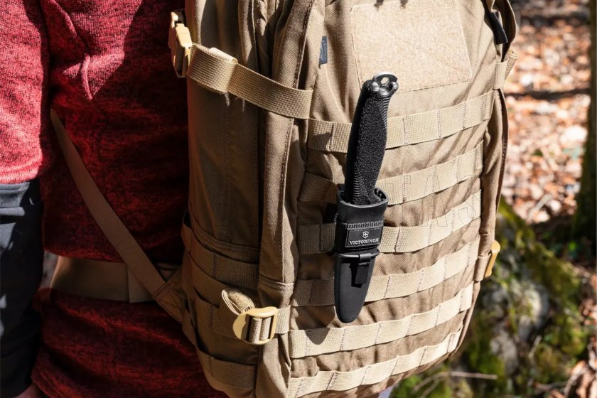 Cuchillo Victorinox Venture Negro