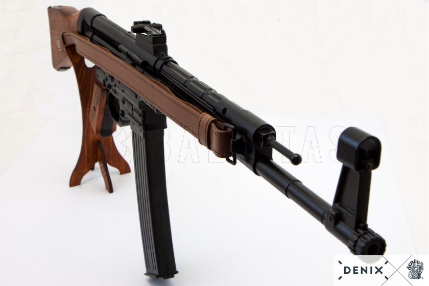 Réplica Sturmgewehr 44 con correa, Alemania 1943 6