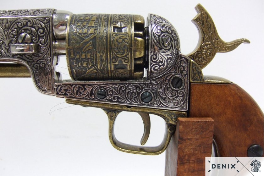Réplica Colt Navy 1851 – latón 10
