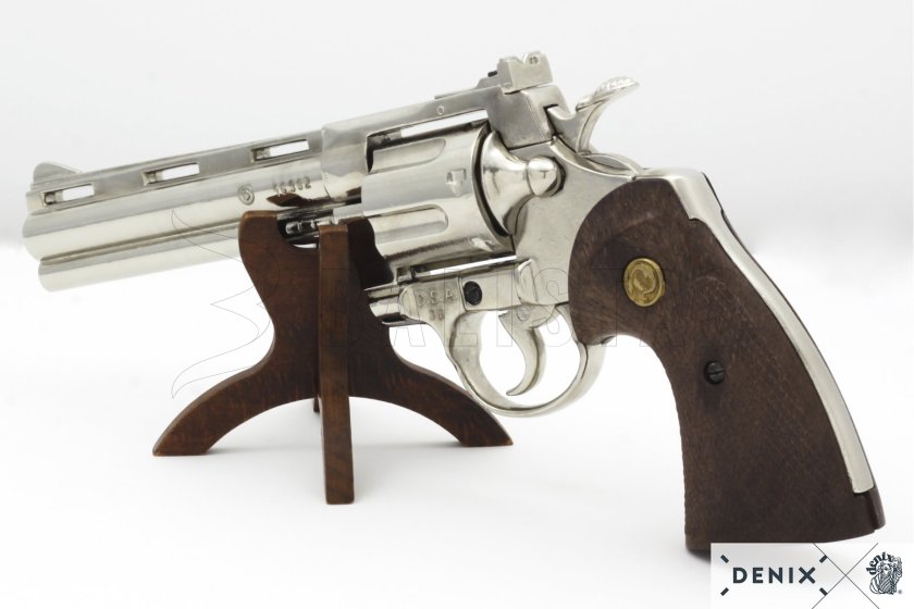 Réplica Colt Python 6", USA 1955 3