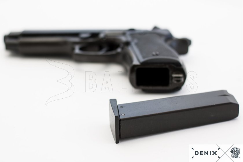 Réplica Beretta 92F, Italia 1975 3